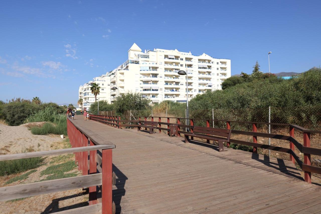 Lujo en banana beach primera línea de playa Marbella Exterior foto
